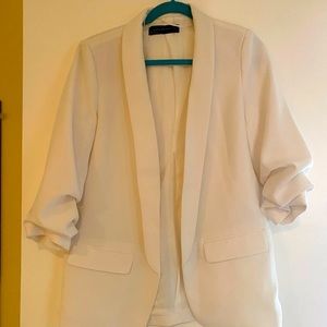 Zara Scrunched Sleeve White Blazer